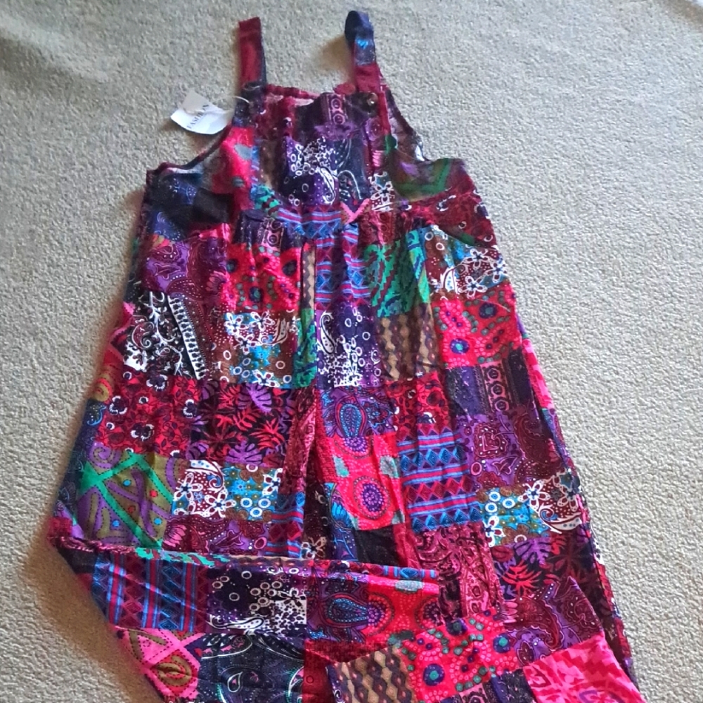 XLARGE    JANE FASHION PATCHWORK FLOWY JUMPSUIT